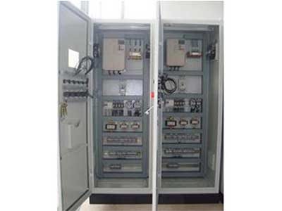 PLC自动控制电柜制作
